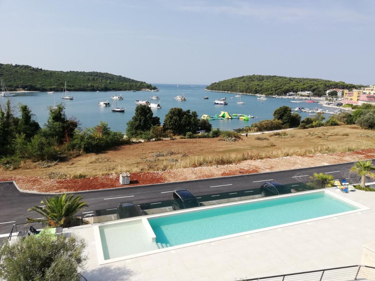 Luton Appartement Banjole