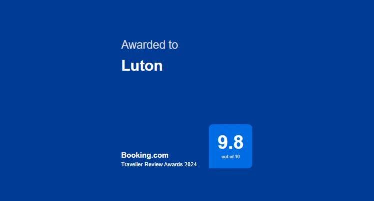 Luton * Banjole